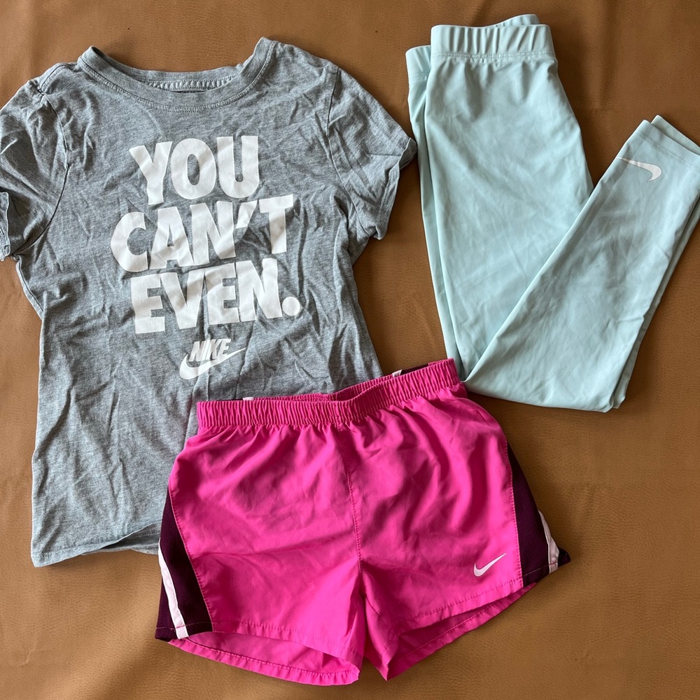 Girls Active Nike Set